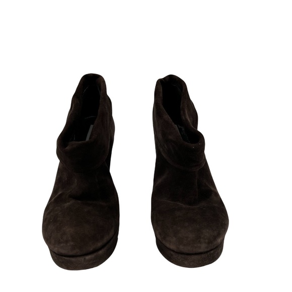 Kelsi Dagger Brown Suede Wilma Foldover Wedge Booties Size 7 1/2 Women’s - Picture 3 of 10